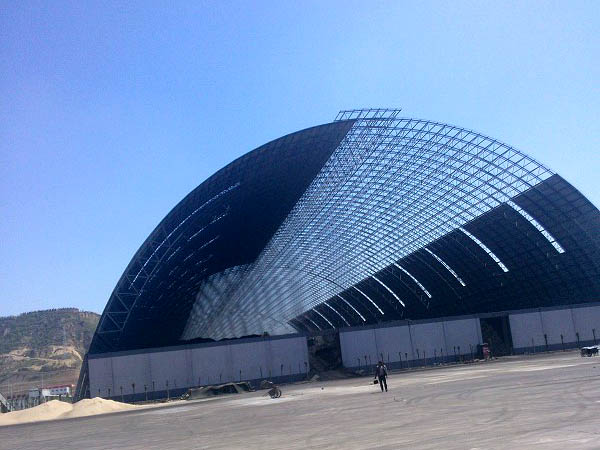 莱芜桶壳螺栓球网架工程